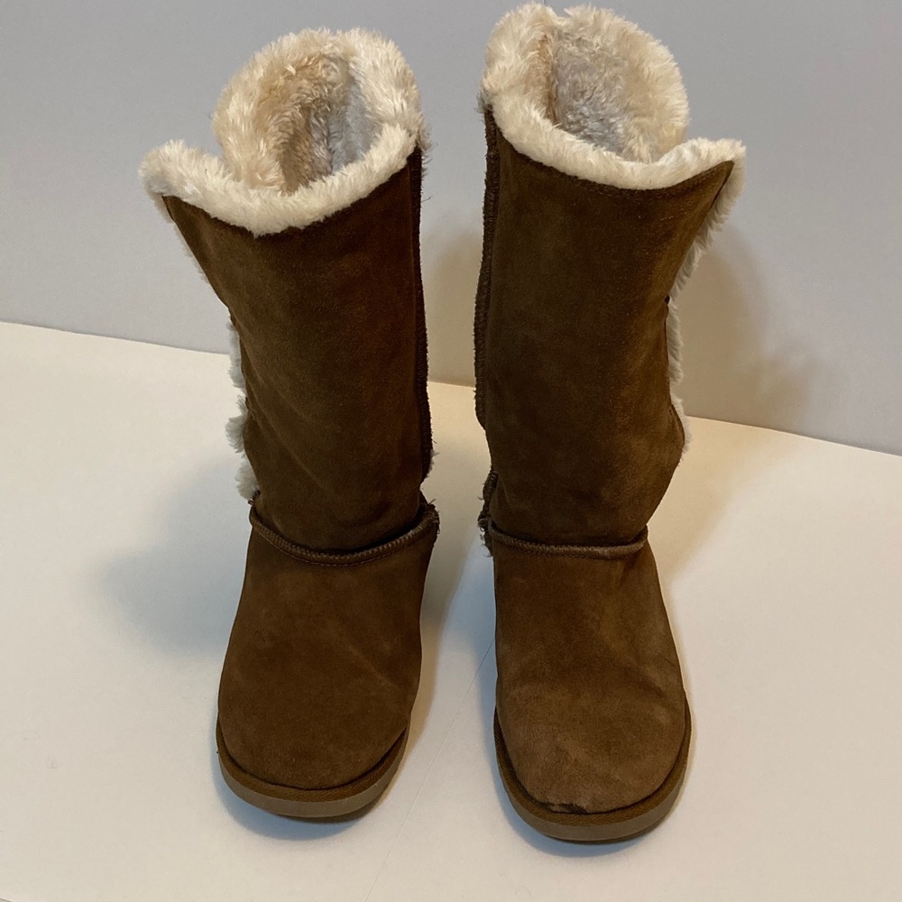 Source Unknown Brown Winter Boots with Cream Lining